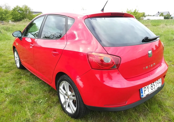 Seat Ibiza cena 18300 przebieg: 195000, rok produkcji 2011 z Poznań małe 466
